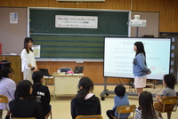 児童を代表して愛美さんから真菜さんへお礼のことば