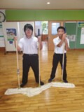 寄贈いただいたモップ