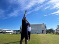 スターターを頑張る中学生