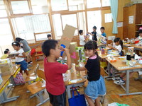 仲良く作ってますね