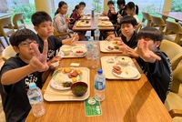 男の子