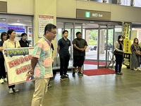 添乗員(下地克夫)さんから挨拶